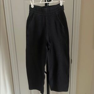 Lululemon Athletica Charcoal Sweatpants